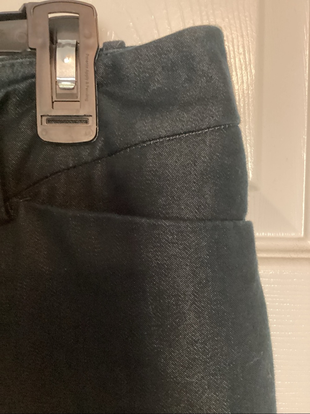 Mossimo capris/crop pants, women’s size 12. Indigo blue stretchy - Picture 5 of 6